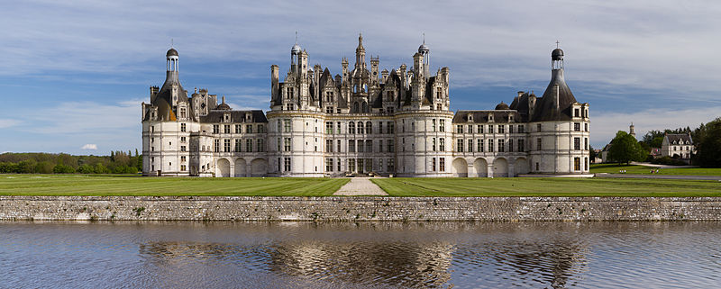 This is similar to the Palace of Silvana. Chateau de Chambord in France.